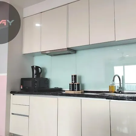 S21-13A Teega Family Cozy Suites Netflix Bystay Iskandar Puteri Exterior photo